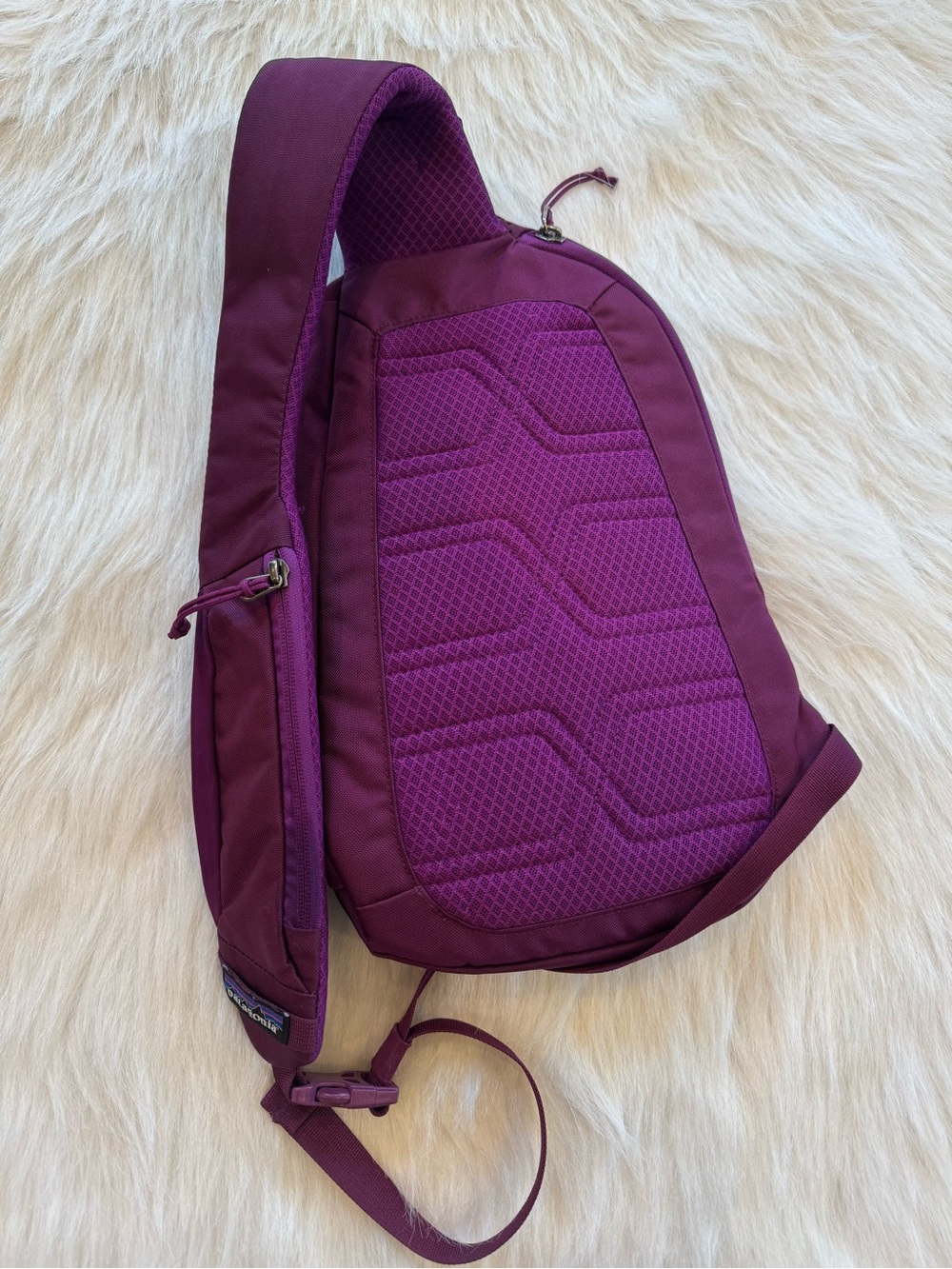 Patagonia Atom Sling Bag 8L Purple 💜💗 - Picture 5 of 5